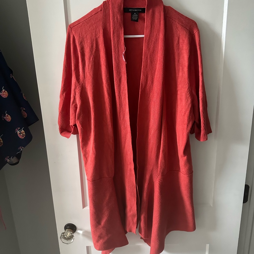 89th & Madison Coral Knit 1X Cardigan